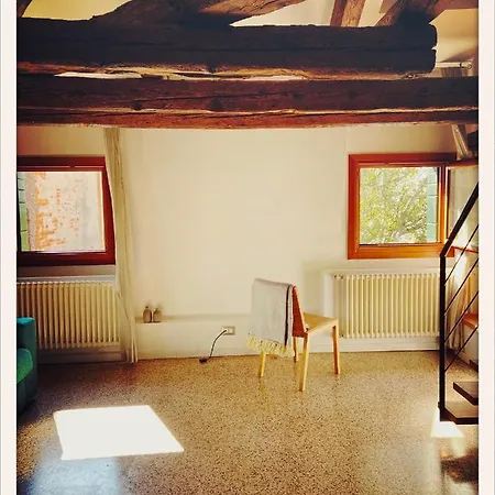 Hideaway Biennale Apartment Venedig