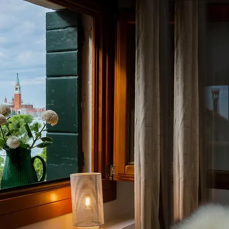 Hideaway Biennale Venedig