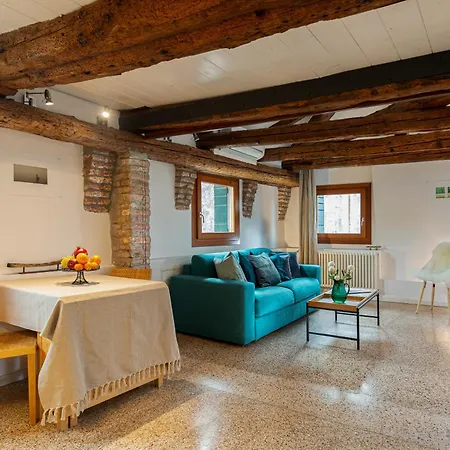 Hideaway Biennale Apartment